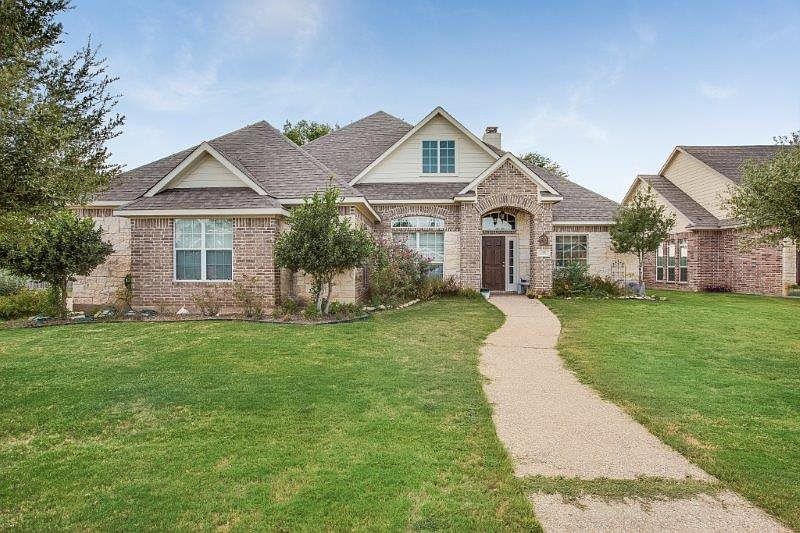 1st image of 166 Oak Meadow Trl