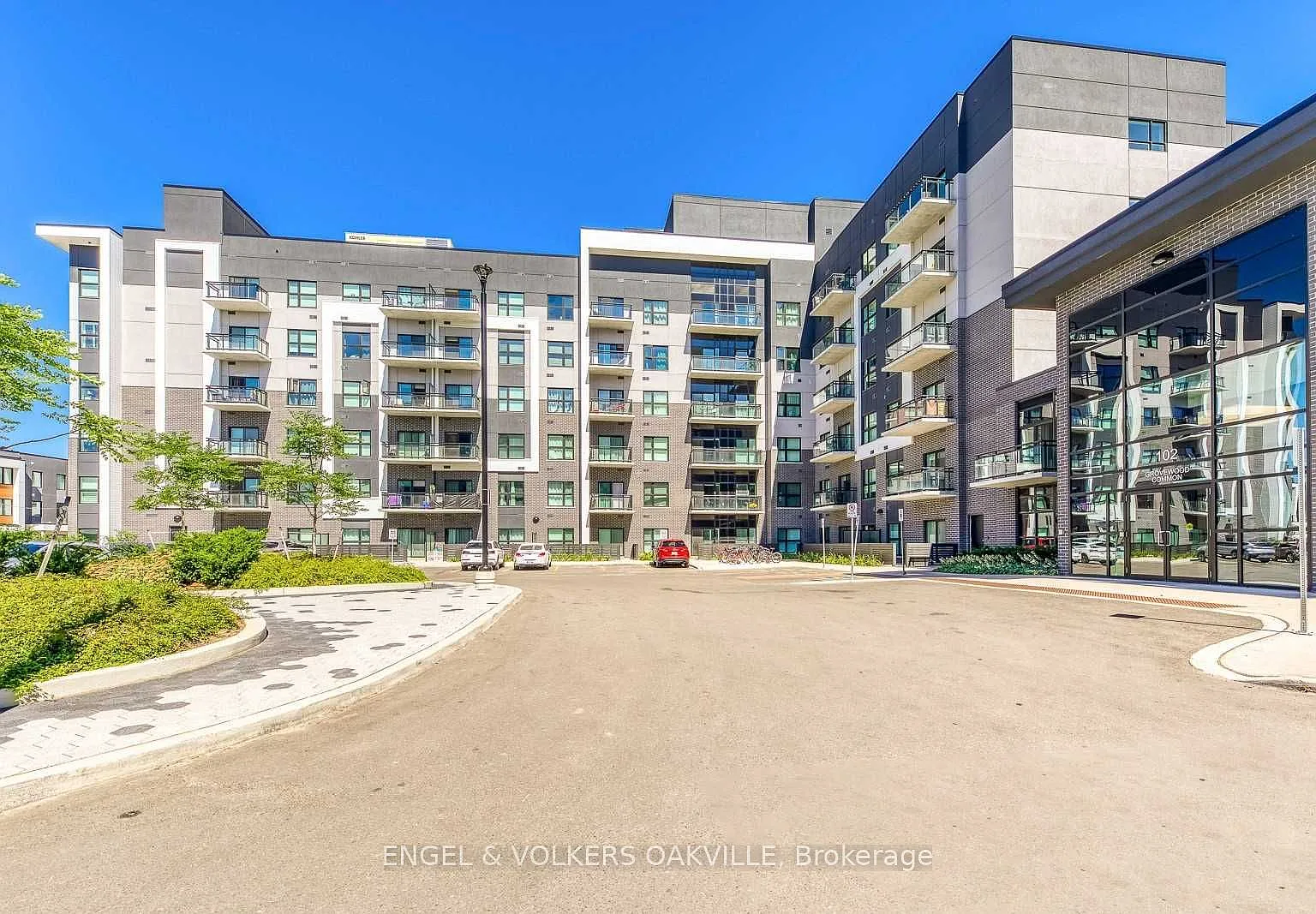 2 bed, $2,250 — Photo 1
