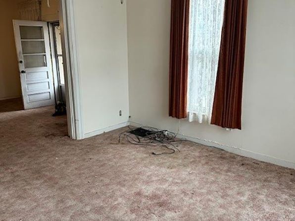 lincoln-nebraska-150297507 picture