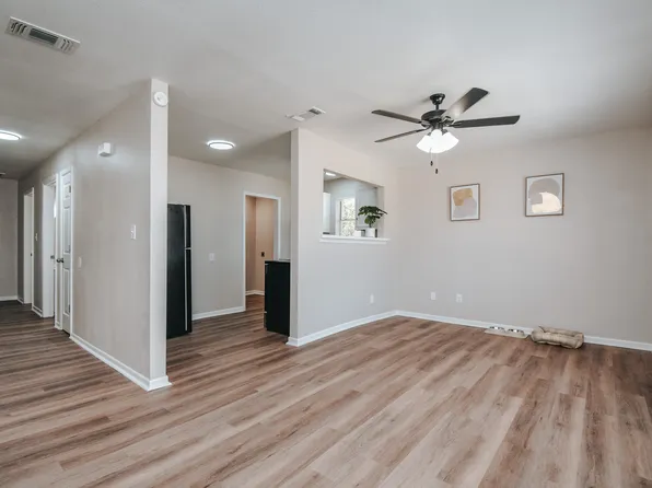108 Milann St #A, Victoria, TX 77901