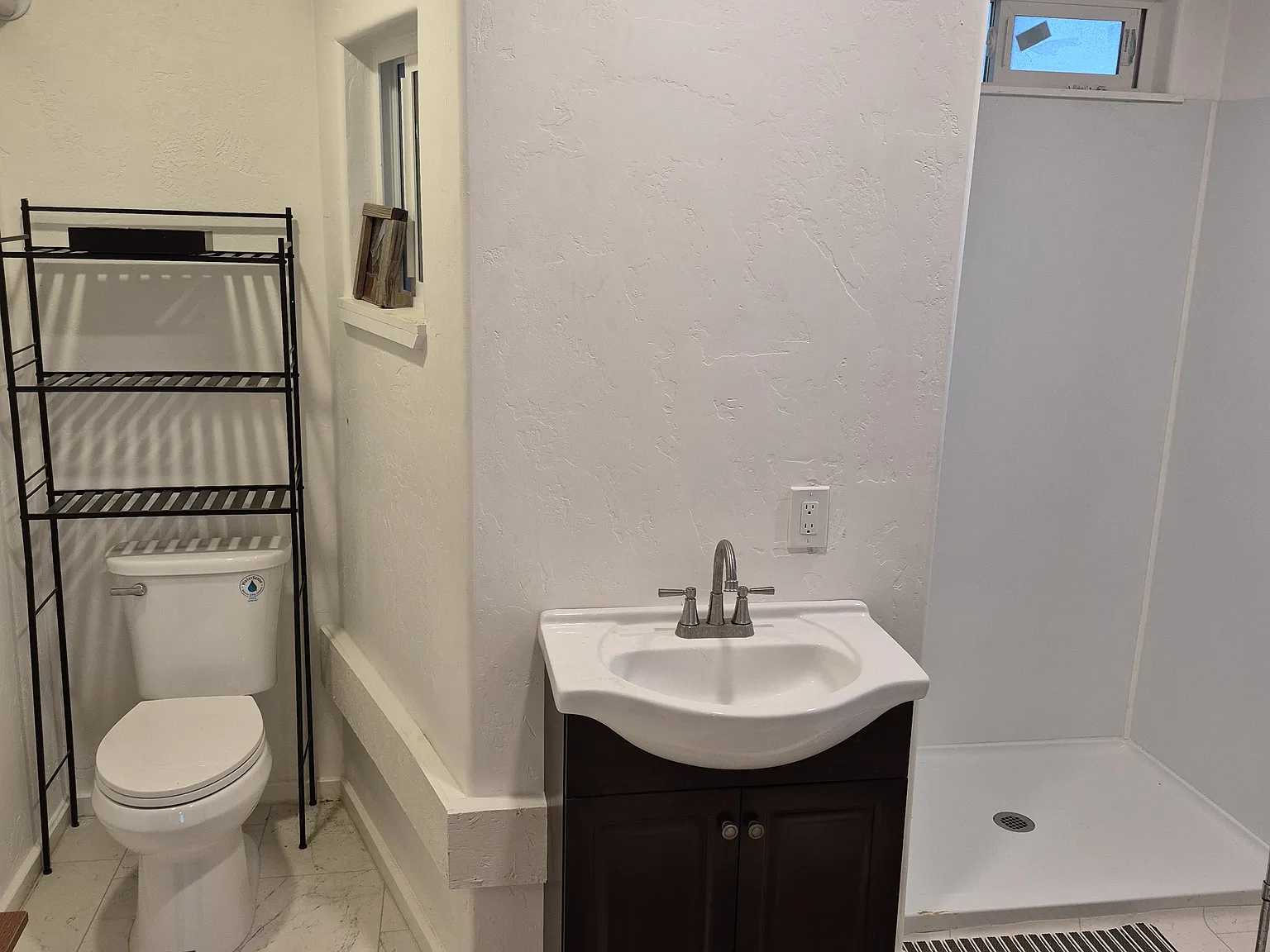 1 bed, 500 sqft, $995 — Photo 4