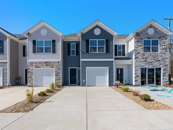 778 Embark Cir, Greer, SC 29651