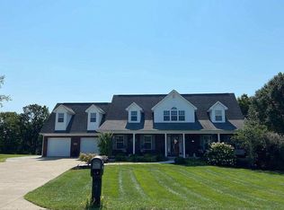 1285 Denney Dr, Lawrenceburg, KY 40342