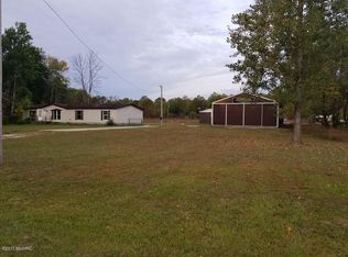 22905 207th Ave, Paris, MI 49338