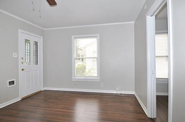 2726 Wayside Ave — Photo 3