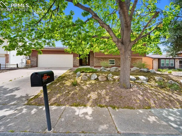 6035 Eagles Nest Ct, Colorado Springs, CO 80918