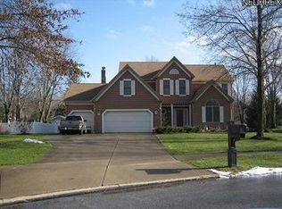 4449 Mallard Cir, Westlake, OH 44145