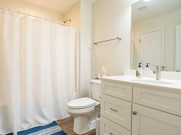 4th image of 5925 Knox Hill Way
