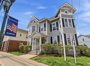 30 W Somerset St #2B, Raritan, NJ 08869