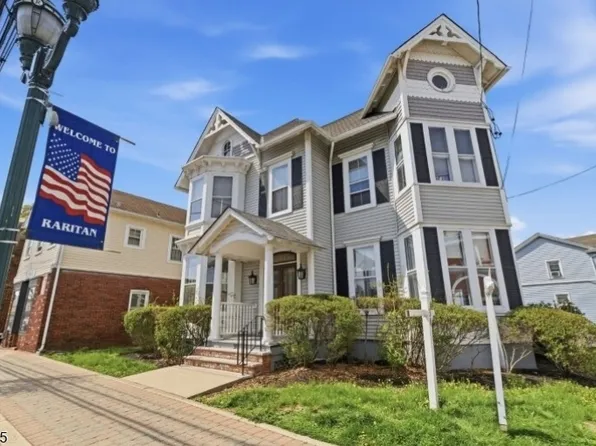 30 W Somerset St #2B, Raritan, NJ 08869