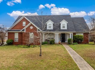 1760 Wisteria Pl, Hot Springs National Park, AR 71913