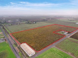 6233 E Woodbridge Rd, Acampo, CA 95220