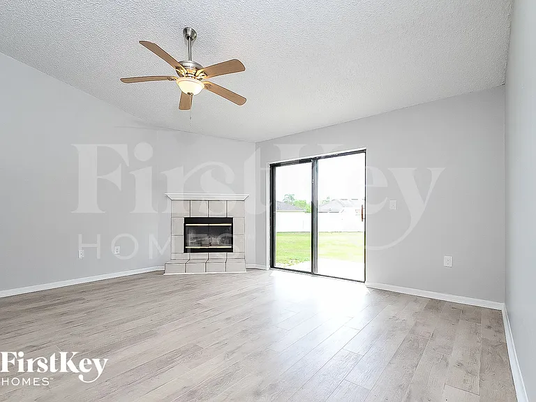 3982 Lime Tree Ln — Photo 2