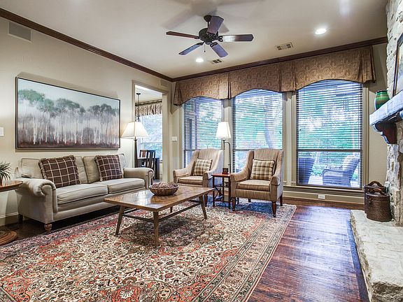 5th image of 1014 Creekwood Dr