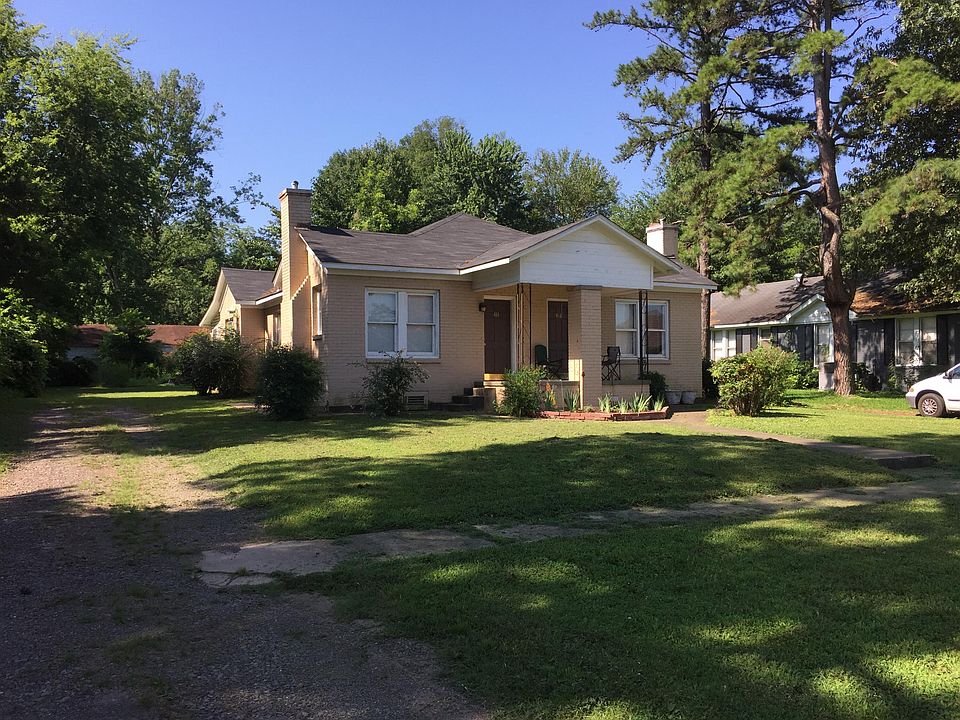 1st image of 406 E 5th St