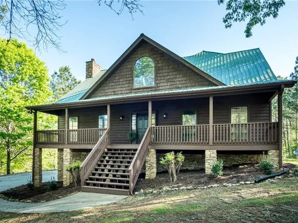 1360 White Rd, White, GA 30184