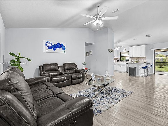 5th image of 500 NW 5th St