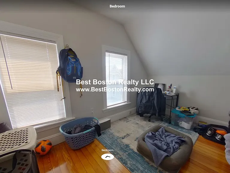 53 Hawthorne St — Photo 2