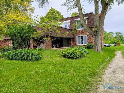 5401 Pickle Rd, Oregon, OH, 43616