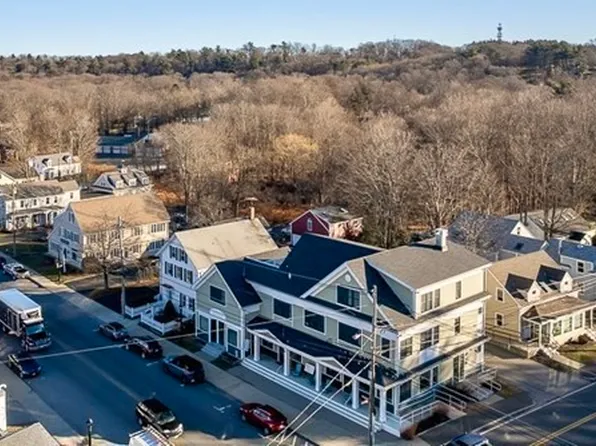 17 Main St Floor 3, Topsfield, MA 01983