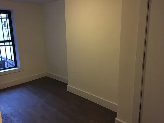 Rented by Premier Metro Realty Corp | media 12