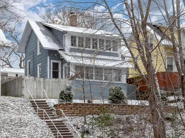 2409 12th Ave, Moline, IL 61265