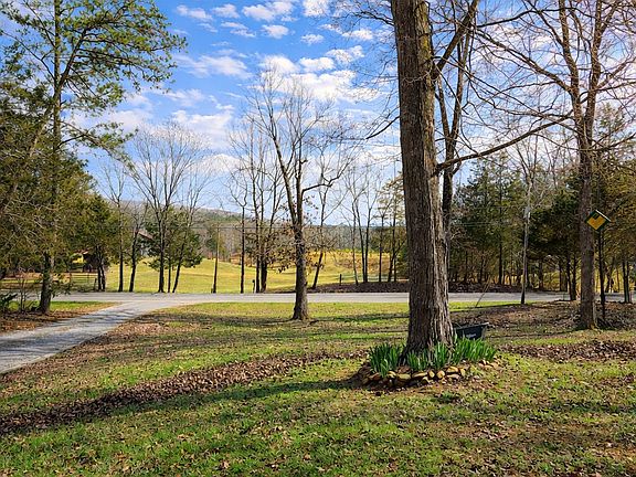 3rd image of 515 Van Davis Rd NW