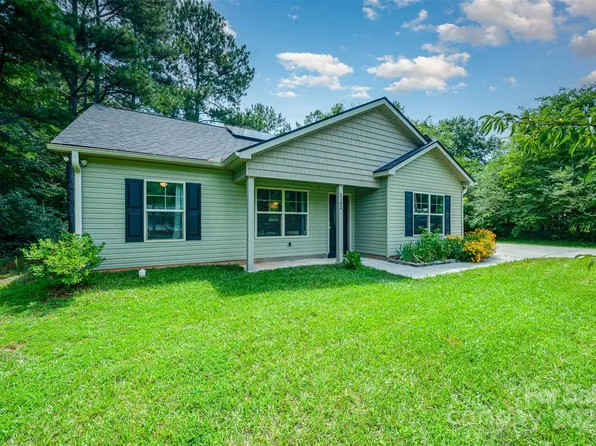 2142 Pacer Rd, Lancaster, SC 29720
