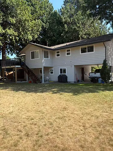 4863 Cedar Cres #UPPER Photo 1