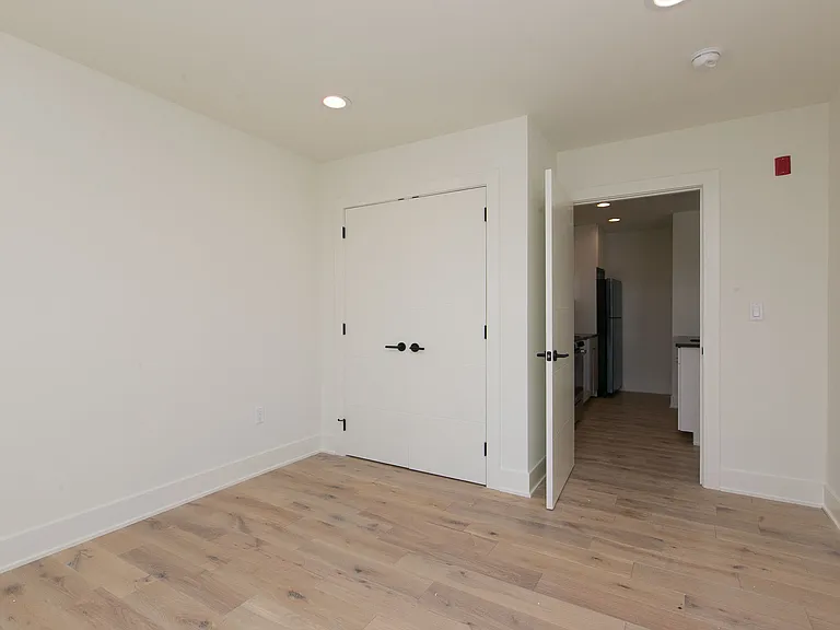 2431 Frankford Ave #1 — Photo 5