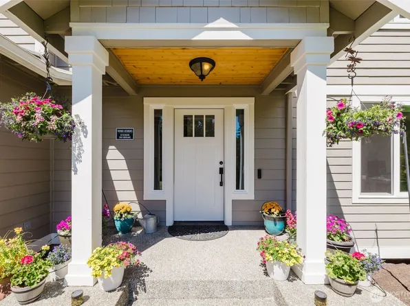 10362 Capistrano Place NE, Poulsbo, WA 98370