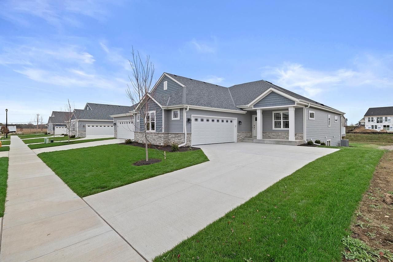 1566 Weston Ridge ROAD, Oconomowoc, WI 53066 Zillow