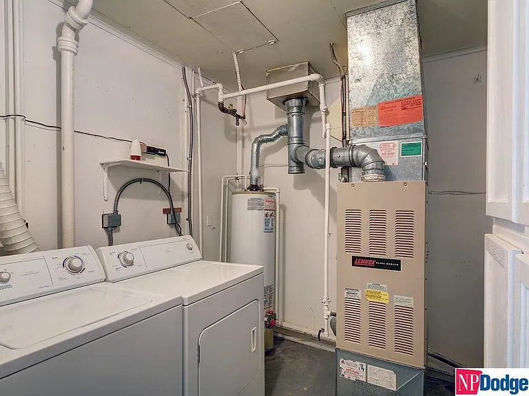 4005 Spring Cir — Photo 11