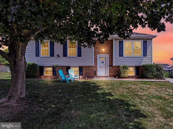 211 Garden Way, Westminster, MD 21157