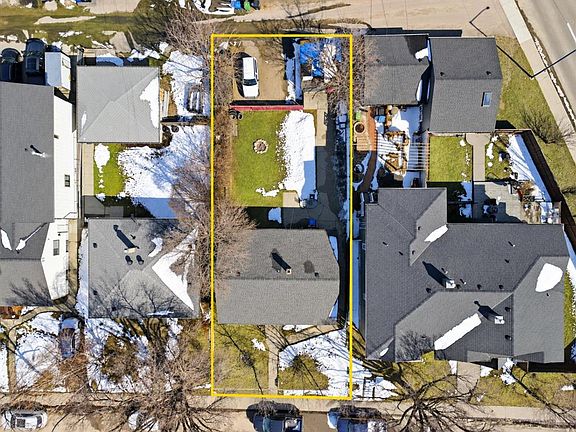 3rd image of 3218 W 29th St SW