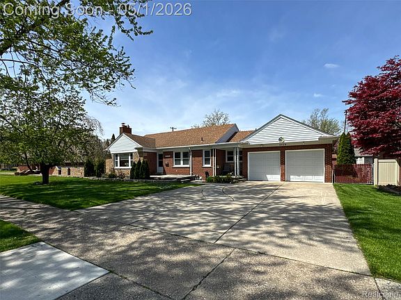3rd image of 9424 Allen Rd