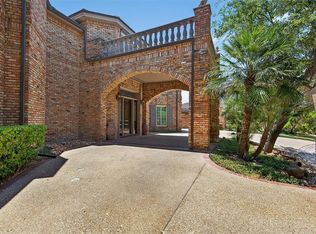 4811 Ocean Dr, Corpus Christi, TX 78412