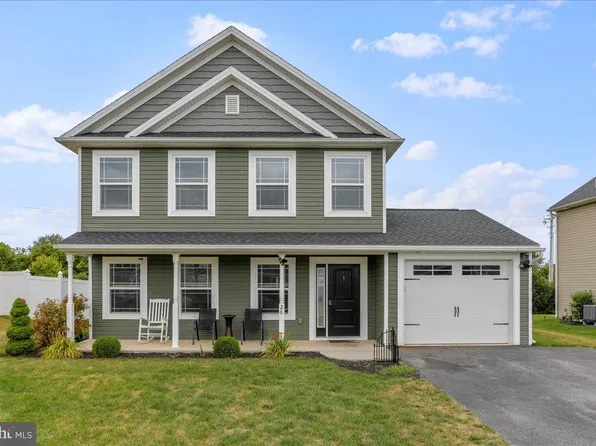 26 W Clarissa Dr, Shippensburg, PA 17257