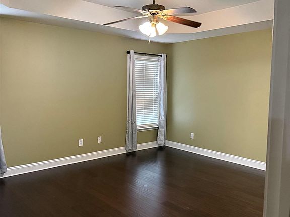 5th image of 105 Ferstwood Dr