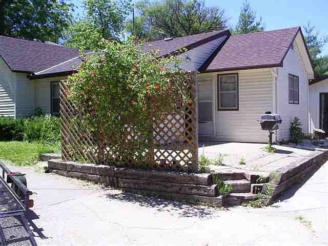1st image of 518 Oak St