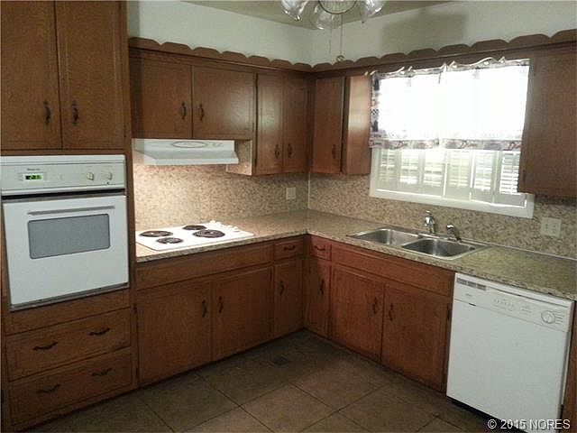 2nd image of 7534 E 19th St