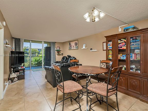 5th image of 3141 NW 47th Ter APT 232