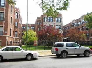 7139 S Bennett Ave APT 2N, Chicago, IL 60649