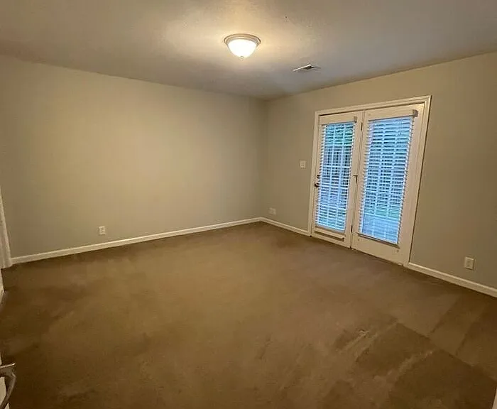 7920 Ellisville Ln — Photo 18