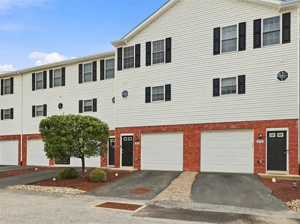 260 Creekview Ln, Oakdale, PA 15071