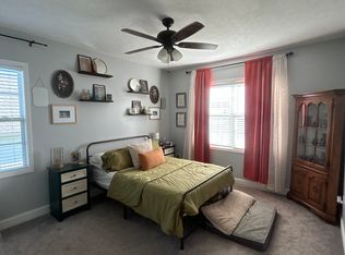 138 Tuscany Ln, Vine Grove, KY 40175