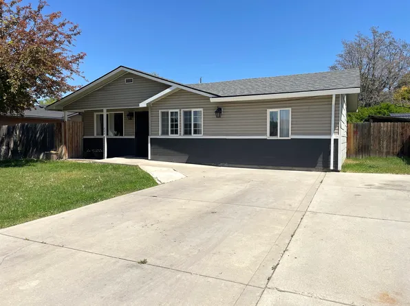 207 E Omaha St, Caldwell, ID 83605