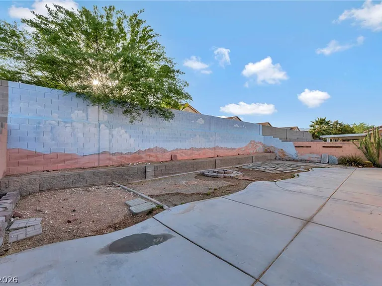 5321 Padero Dr — Photo 20