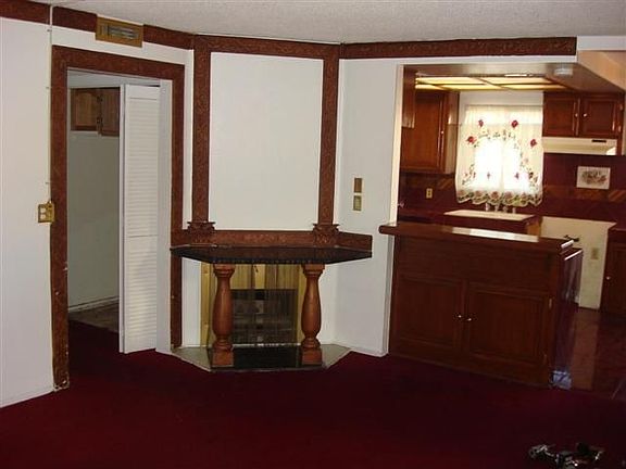 3rd image of 9038 Orion Ave Unit 101