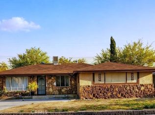 1017 W Avenue H8, Lancaster, CA 93534